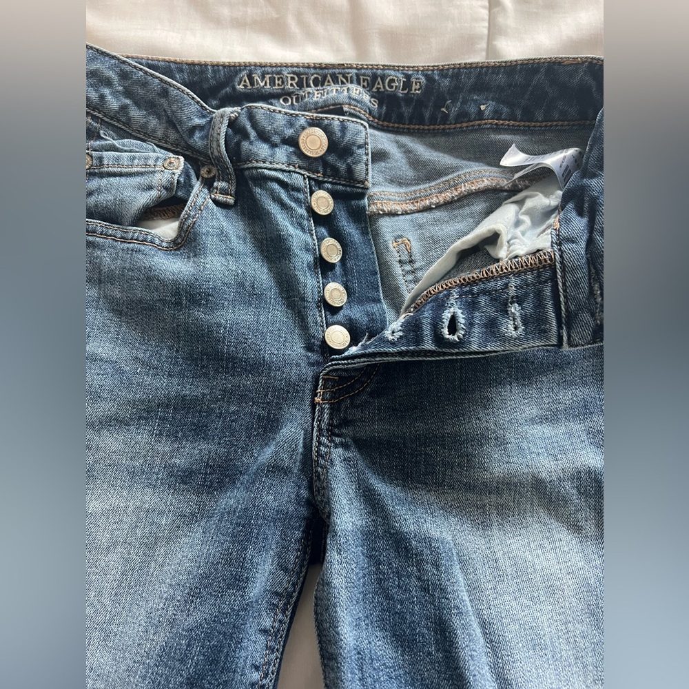 American Eagle Outfitters
